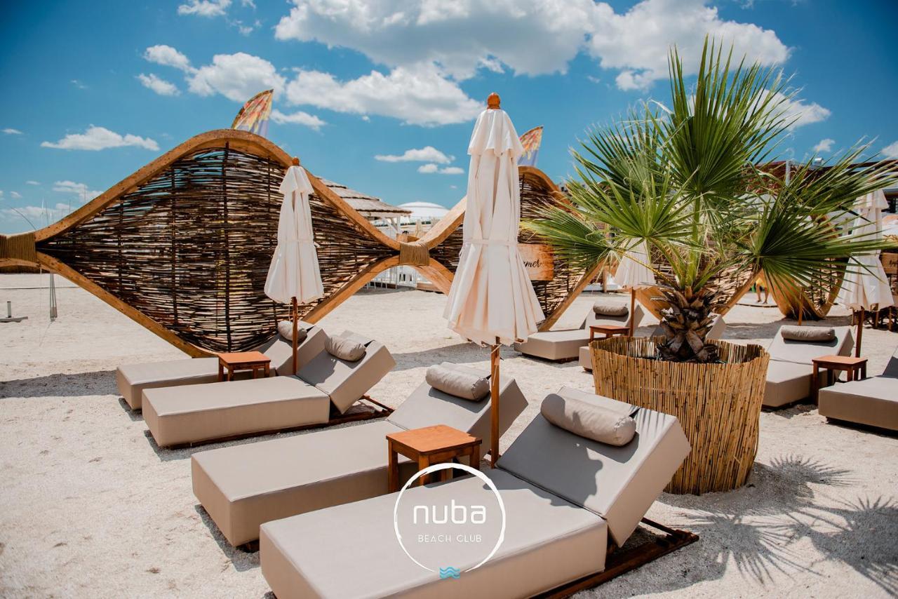 Apartament Bulevard - Summerland Mamaia Exteriör bild